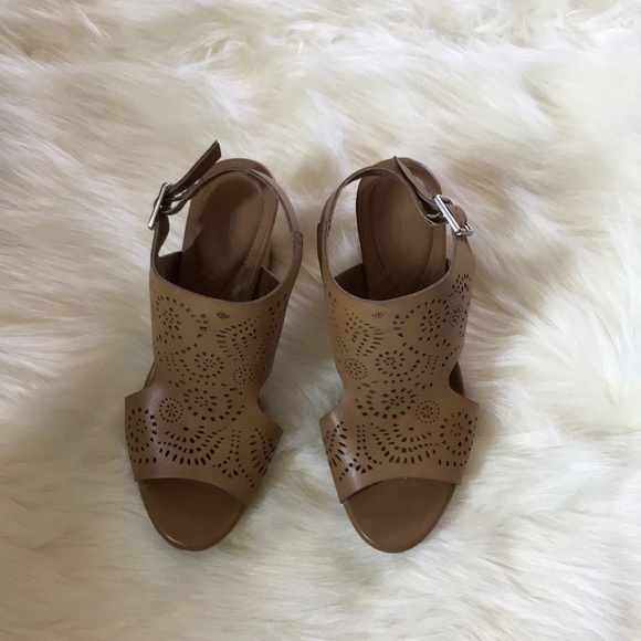 Solesenseability Tan Block heel sandals - Picture 2 of 8